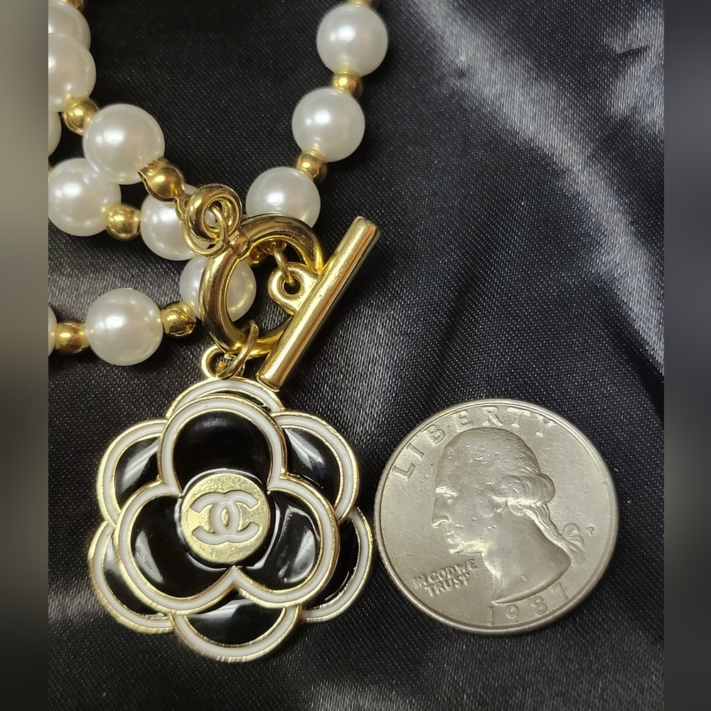 LV, gucci, YSL,chanel, DIOR, ZIPPER PULLS, Choice Of One - Picture 13 of 17
